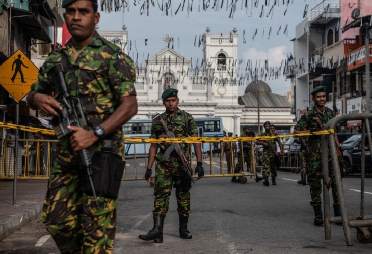 Шри Ланка забранява всякакво облекло, което закрива лицето. Това се