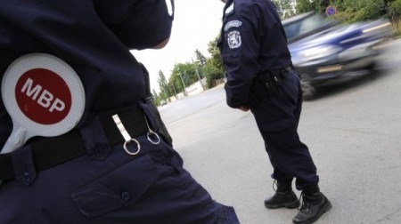 Полицията е заловила шофьор с нередовен автомобил във Врачанско съобщиха