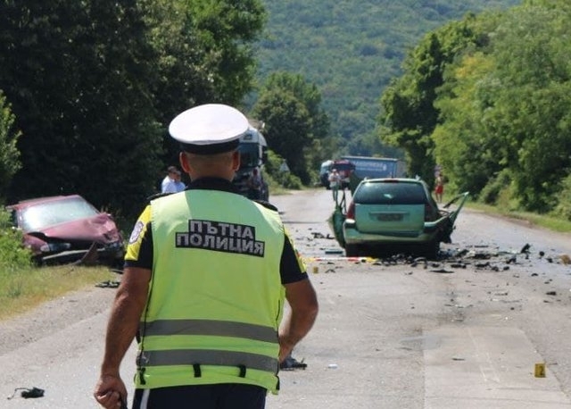 Най-много от катастрофите в област Враца са настъпили след движение