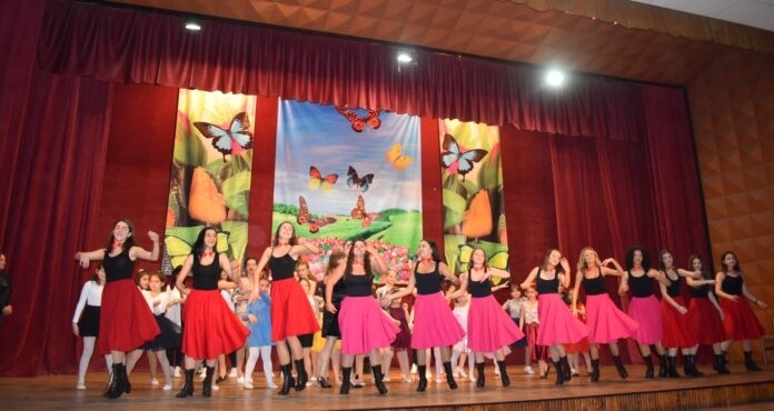 Клуб по спортни танци Астра“ ще представи традиционния си пролетен