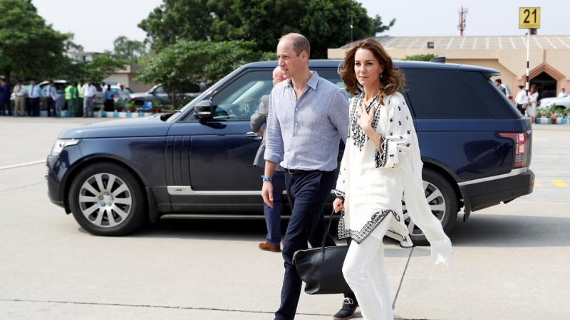 Херцогът и херцогинята на Кеймбридж се върнаха обратно в Исламабад