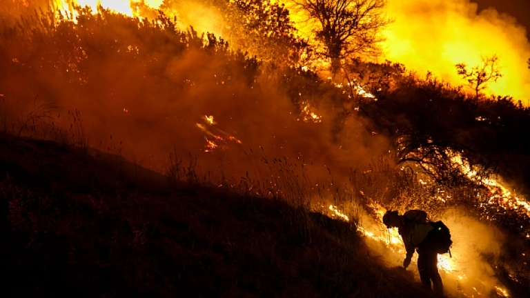 Пожари обхванаха Северна Испания съобщават от АФП по информация на