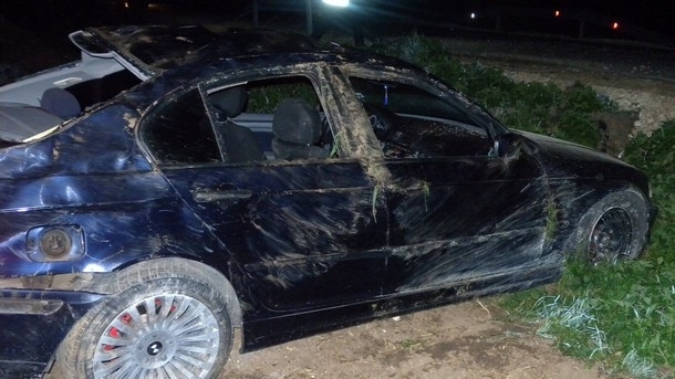 Лек автомобил е катастрофирал снощи на пътя между Враца и
