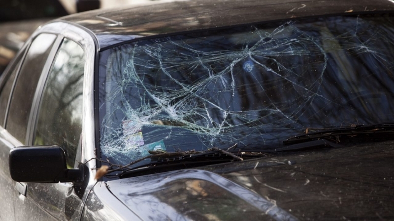 Кола е била потрошена от неизвестен вандал във видинско село