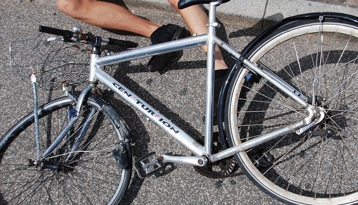 Лек автомобил е блъснал велосипедист в Монтанско, съобщиха от пресцентъра