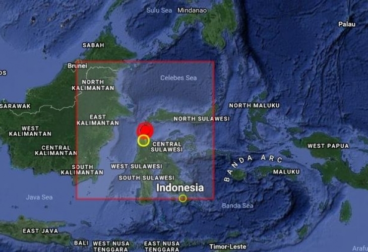 Мощно земетресение от 7 7 по Рихтер разлюля индонезийския остров Сулавеси