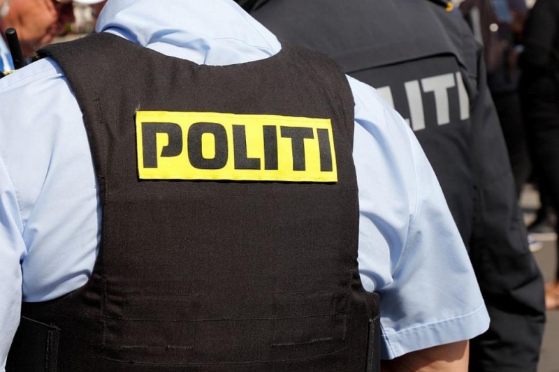 Датската полиция извърши рано тази сутрин няколко ареста, като заяви,