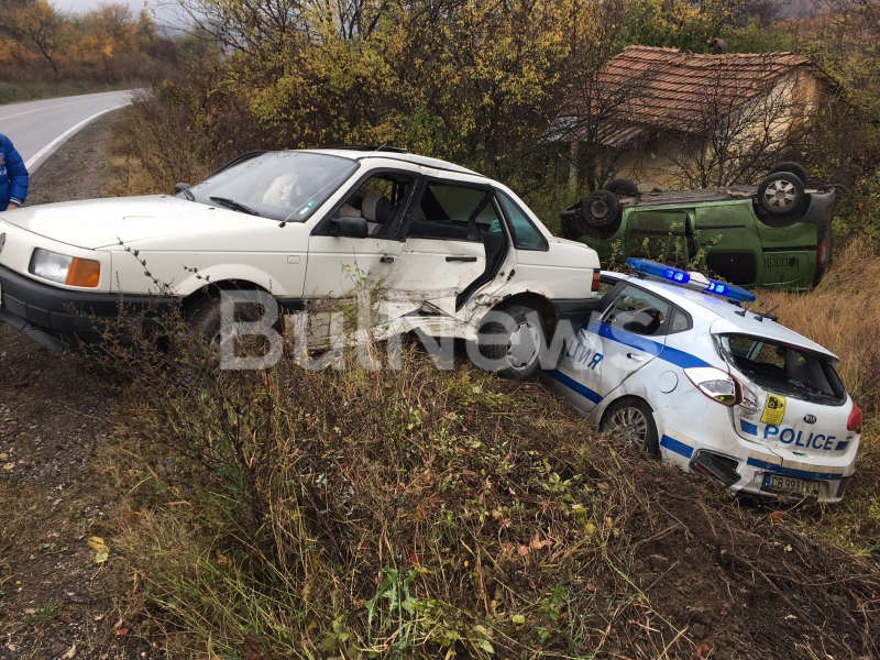 Тежка катастрофа е станала преди минути на пътя Враца Криводол видя
