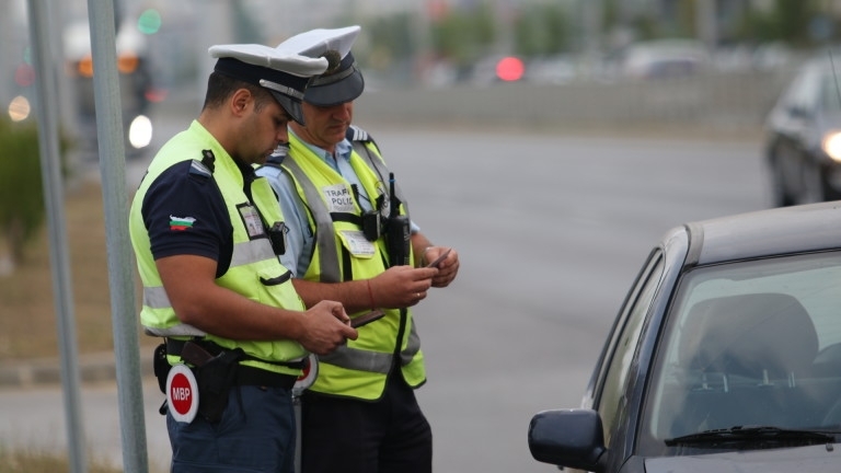 Специализирани полицейски операции са проведени вчера във Врачанско, съобщиха от