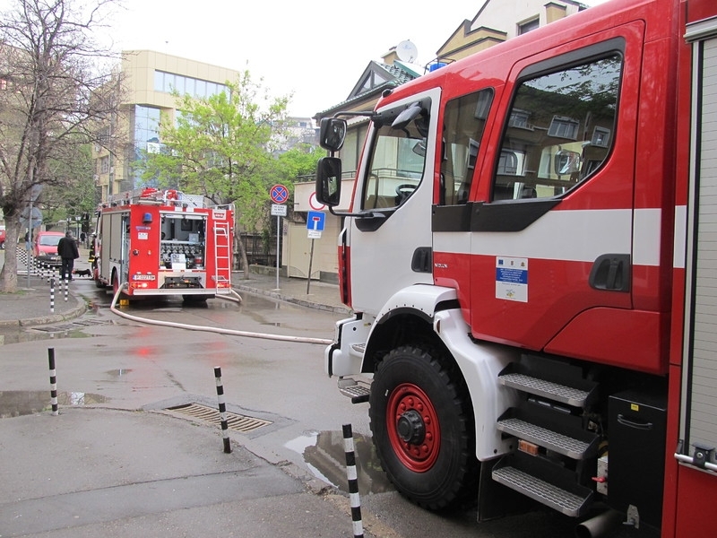 Голям пожар е горял в къща в монтанското село Замфирово