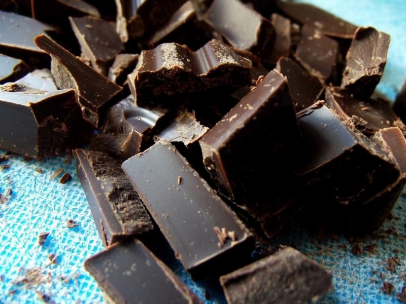 Горчивият черен шоколад без изкуствени добавки се смята за най здравословен